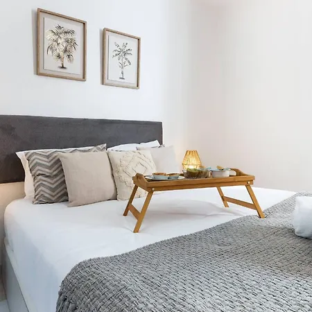 R&v Paradise By Galmi *