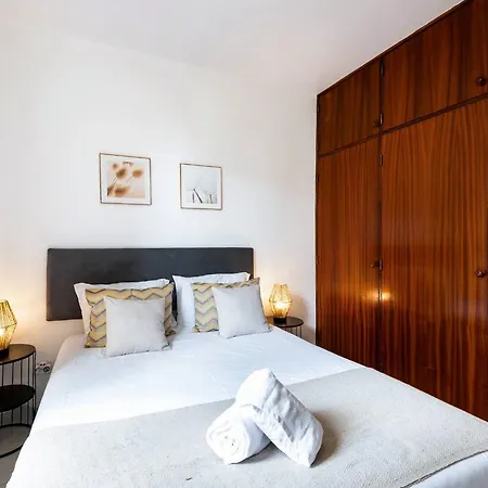 Apartment R&v Paradise By Galmi *