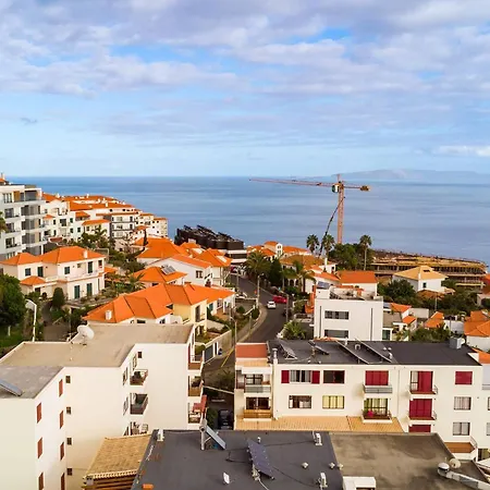 Apartment R&v Paradise By Galmi *