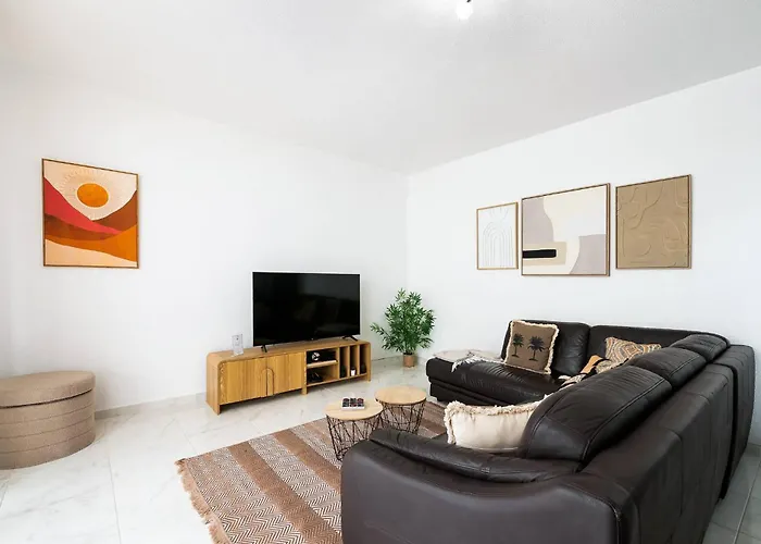 R&v Paradise By Galmi * Santa Cruz (Madeira)